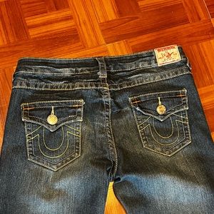 TRUE RELIGION JEANS WOMENS 32